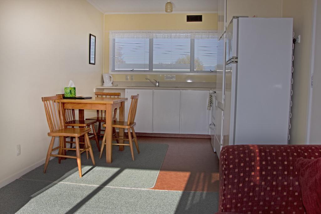 Apartments On Abel Takaka Room photo