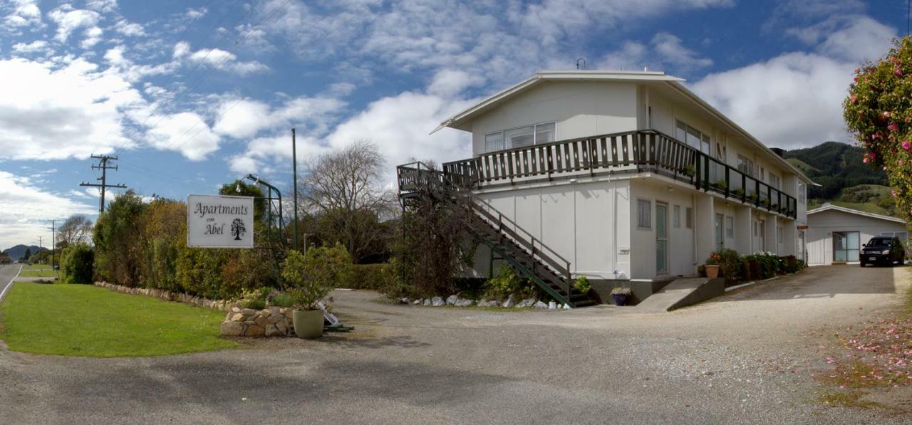 Apartments On Abel Takaka Exterior photo
